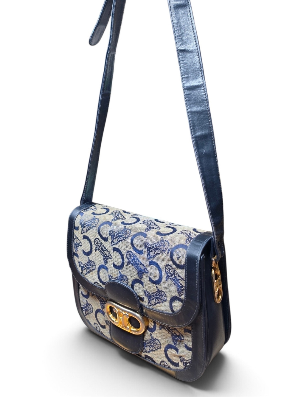 Vtg. CELINE C Sulky Horse & Carriage Jacquard Navy Canvas Purse (Retail $1500+) - Picture 15 of 17